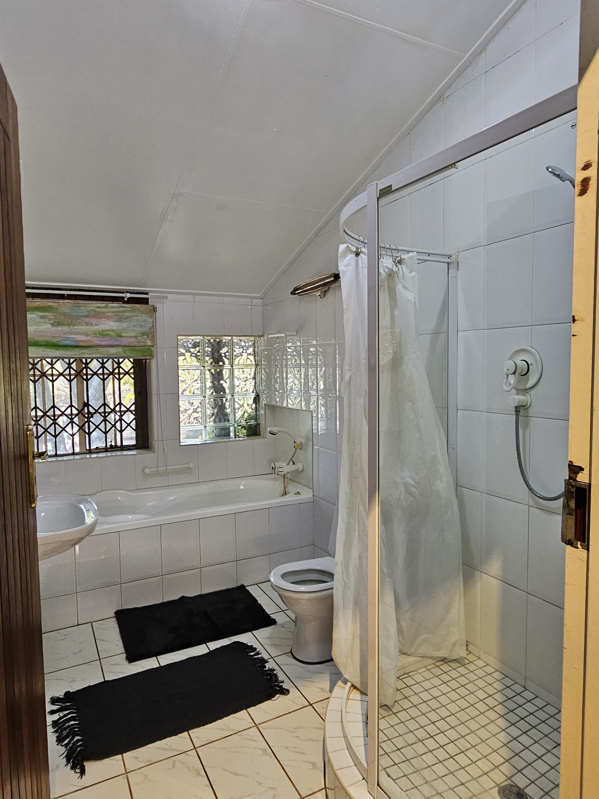 loft bathroom